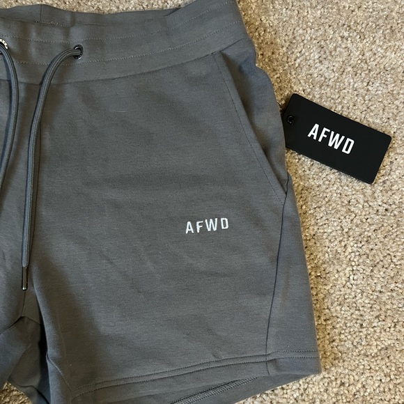 Alpha Forward Sweat Shorts NWT - Picture 11 of 13